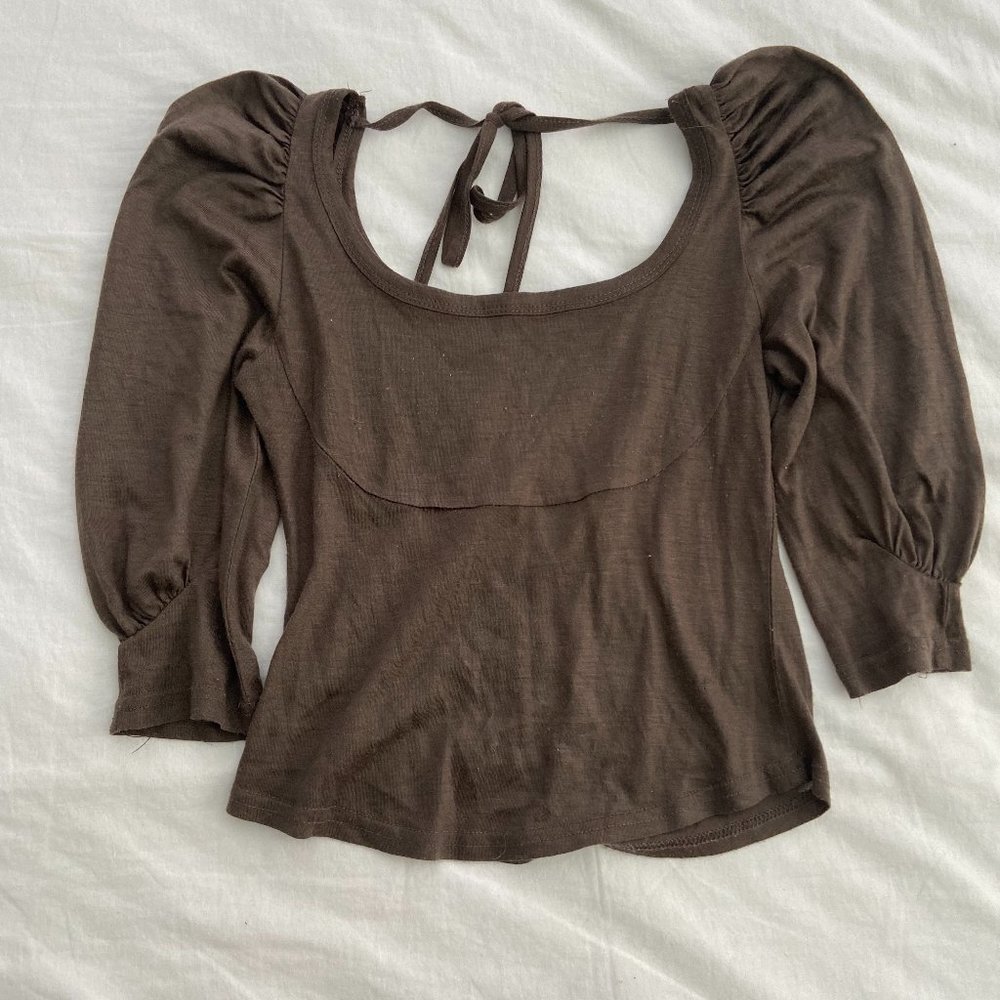 Elbow Length Sleeve Crop Top